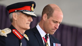 Независимо от трудния период през който преминава семейството му принц