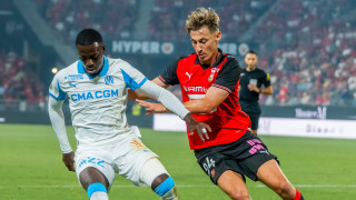 Рен игра повече от час с човек по малко но стигна