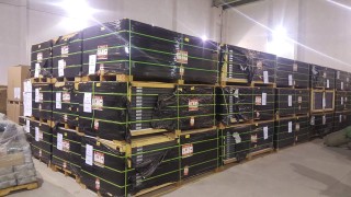 Митница Столична продава на търг 637 фотоволтаични панела и 1
