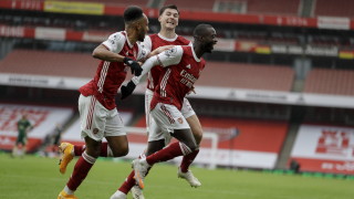 Арсенал се опитва да се раздели с Никола Пепе и