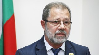 Заради епидемичната обстановка има висок процент преброители с подписани договори