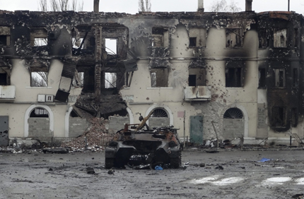 Украинските войски разположили 1000 артилерийски единици в Донбас 