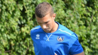 Все повече юноши на Левски започват да тренират с първия