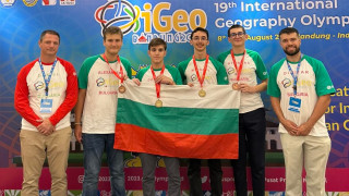 Български ученици спечелиха четири медала на международната олимпиада по география
