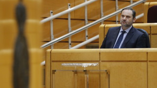 Зависещата от туризъм Испания планира да отвори границите за туристи