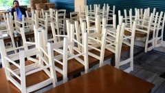 Бизнес в криза. Туристите в Гърция заменят ресторантите със супермаркети