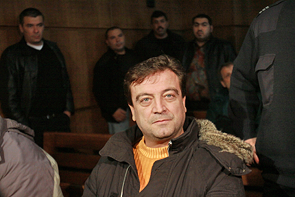 Евророма вика чужди посланици за делото на Кънчев