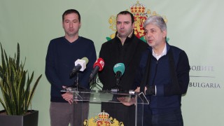 Екоминистър Нено Димов обсъди с граждани на Босилеград и Кюстендил