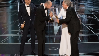 Отговорните за гафа на "Оскар"-ите отстранени от церемонията 