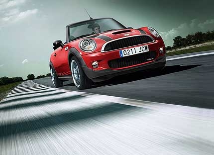 MINI JCW Cabrio - повече спорт и свеж въздух  