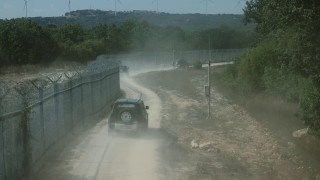 Великобритания ни изпраща на помощ още три кучета