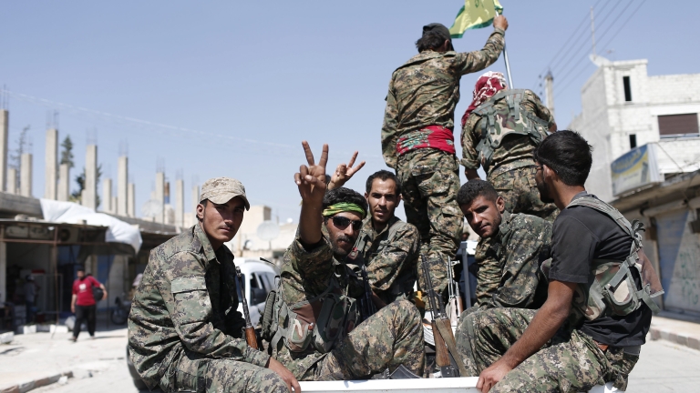 Турция недоволства след решението на САЩ да въоръжат кюрдите в Сирия