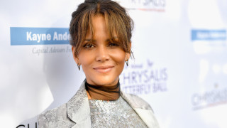 Холи Бери се е разделила с музикалния продуцент Алекс Да