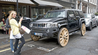 Направиха каруца от Hummer (галерия)