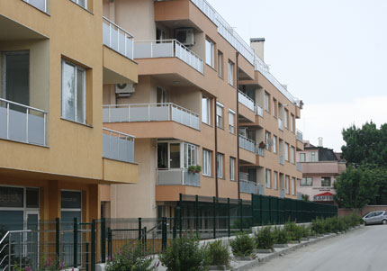 Спад в цените на жилищата в София