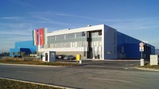 Пресшпанът известен още като електротехнически картон или трансформаторен борд на