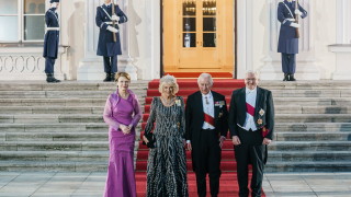 Украйна обедини крал Чарлз III и Щайнмайер