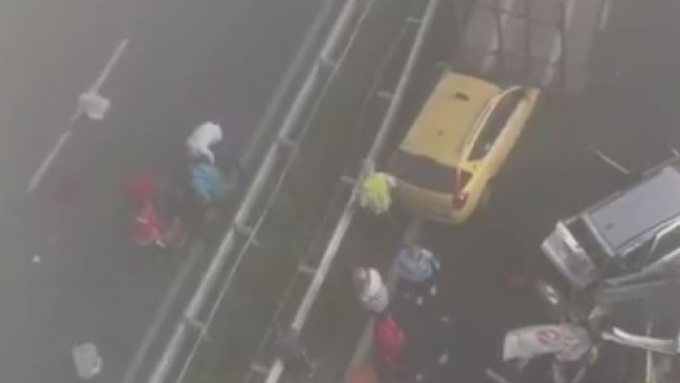 Тежки верижни катастрофи с над 40 автомобила на AM "Тракия"