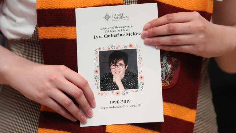 Полицията, разследваща убийството на журналиста Лайра Маккий миналия месец в