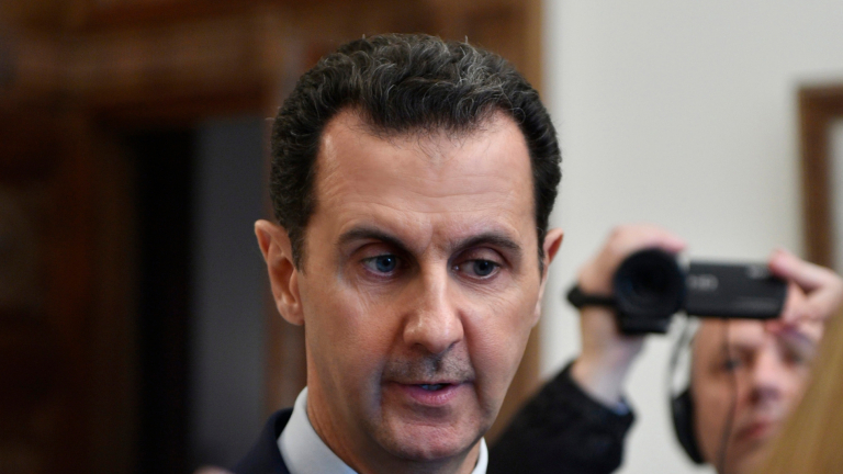 Асад за първи път свързван с химически атаки в Сирия