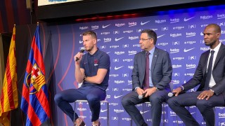 Барселона представи второто си ново попълнение това лято За 4