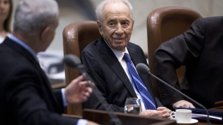 Експрезидентът на Израел Шимон Перес получи инсулт