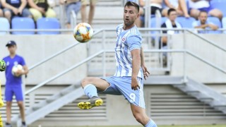 Словашкият първенец Слован Братислава се издъни у дома и завърши