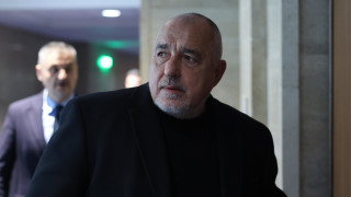 Правителството е паянтово Управлението не е стабилно Това коментира пред