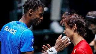 Десеткратният шампион Франция надигра трудно Япония с 2 1 в дебютния