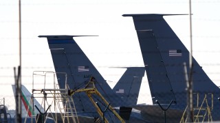 Излетяха самолети на американските военновъздушни сили от летището в София