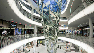 Отварят уникален по рода си мол във Франкфурт на Майн