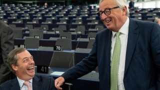 Найджъл Фарадж който беше водещ агитатор за излизането на Великобритания