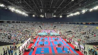 Актив от общо 39 златни 24 сребърни и 55 бронзови