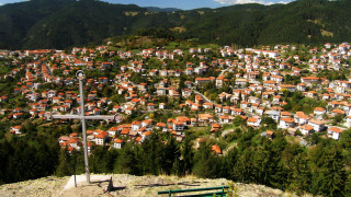 Чудодейно аязмо изцелява в родопското село Момчиловци