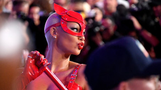 Тоалетите на MTV VMAs - попадения и провали