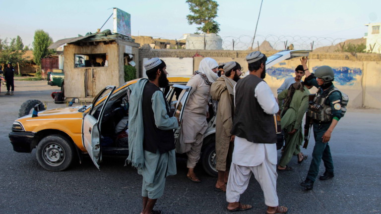Афганистанските талибани искат Турция да изтегли войските си заедно с