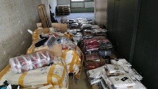 Задържаха над 35 хил. фалшиви контрабандни стоки на ГКПП Лесово