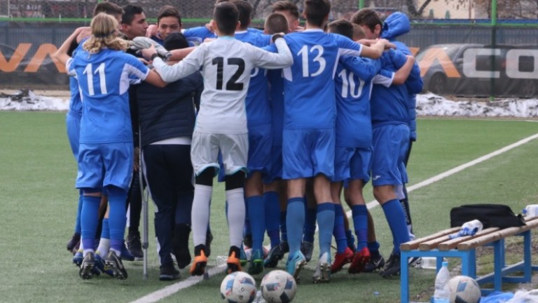 Левски удари ЦСКА при юношите (ВИДЕО)