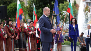 Радев: Народът е съдникът в политиката и трябва да покаже пътя за развитие на България