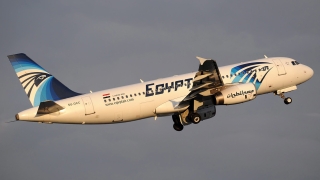 Заплаха за бомба приземи египетски самолет от Кайро за Пекин в Узбекистан
