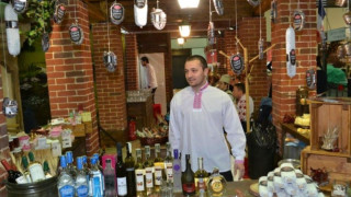 България се представя под мотото Ароматът на слънцето при 29 ото