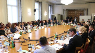 БСП иска увеличаване на максималния осигурителен доход преизчисляване на пенсиите