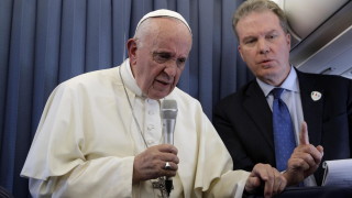Папата: Родителите на хомосексуални деца да не ги съдят и да не ги гонят от къщи