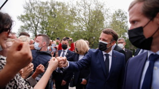 Франция избира местна власт, крайнодесните са надяват на победа