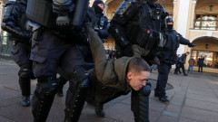 В Русия изключват студенти, участвали в антивоенни протести