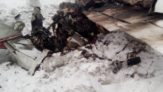 Лошото време е вероятната причина за разбилия се самолет с четиричленно