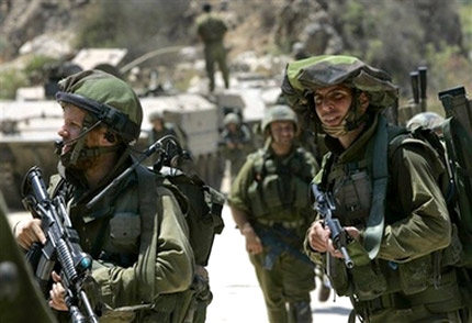Израелски пехотинци навлезли в сектора Газа