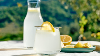 Узото е една от алкохолните напитки които много хора в това