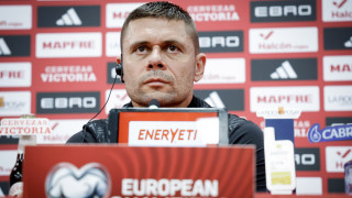 Слекционерът на националния отбор на България Александър Димитров отговори на