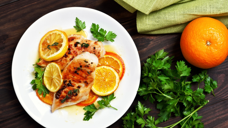 Пиле с портокали - свежа, лека и лесна за приготвяне рецепта между празниците